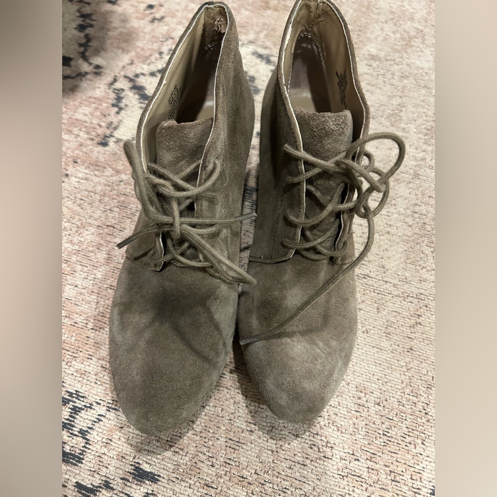 Green Booties - Picture 5 of 5